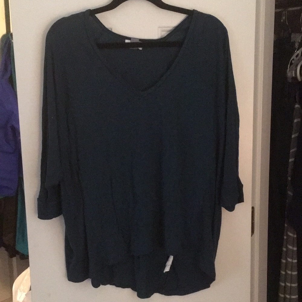 Teal 3/4 sleeve shirt